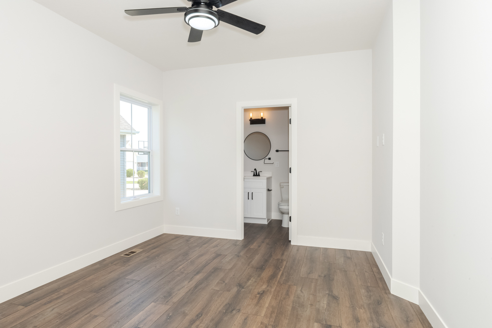 1613 Belclare Road Property Photo 12