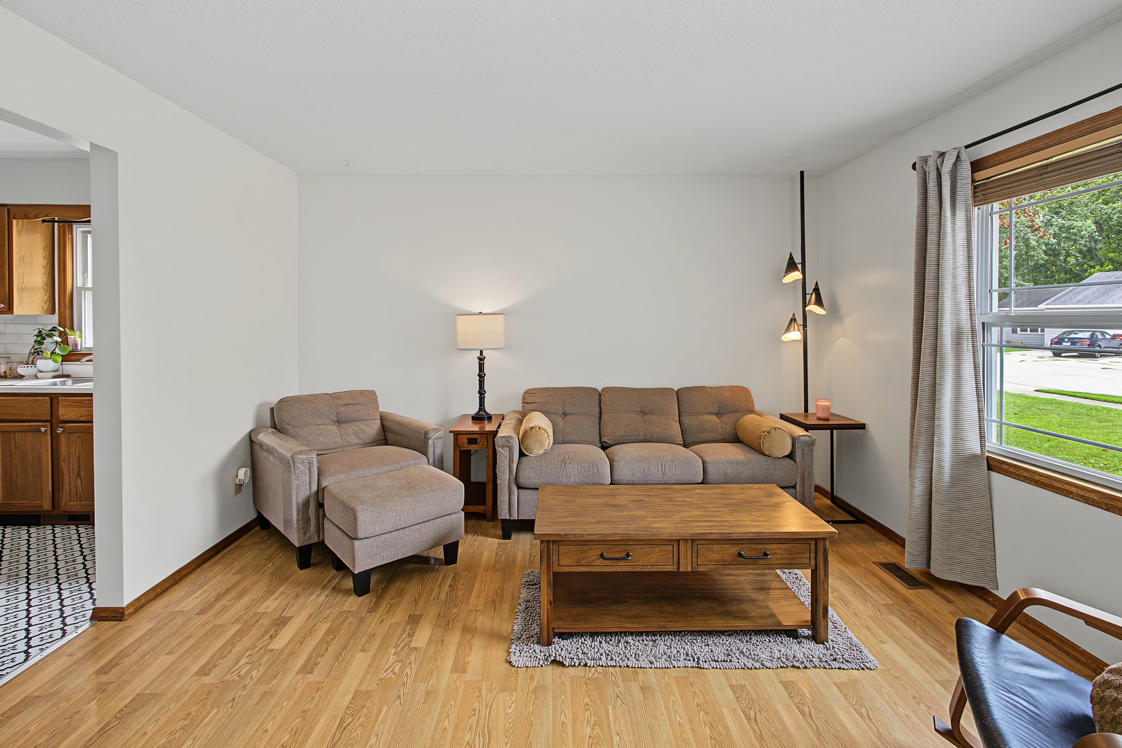 2128 Ivy Court Property Photo 8