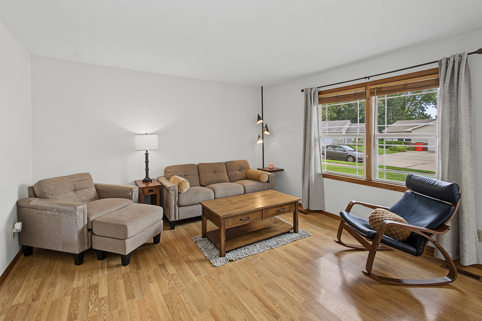 2128 Ivy Court Property Photo 9