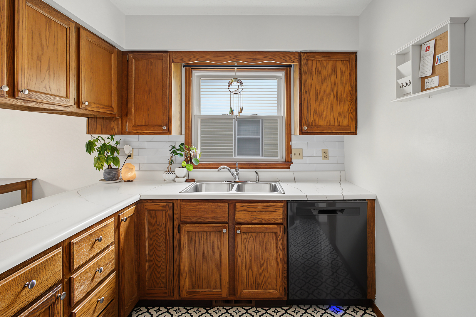 2128 Ivy Court Property Photo 13
