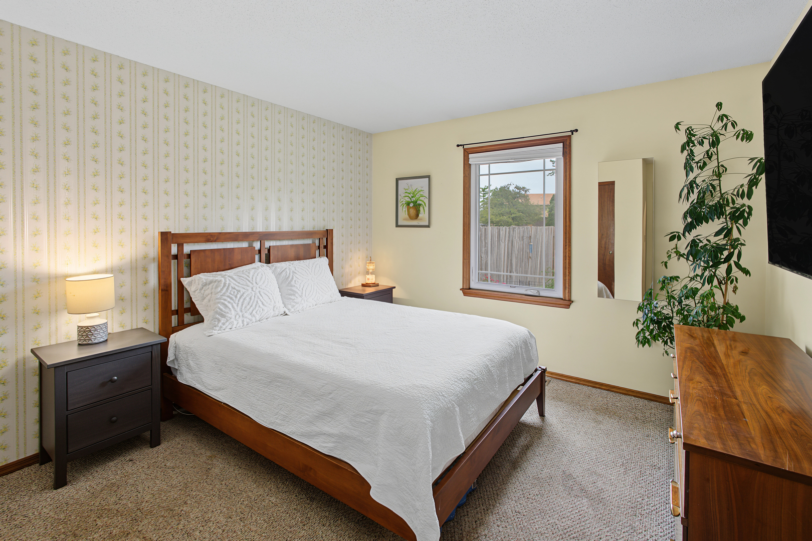 2128 Ivy Court Property Photo 28