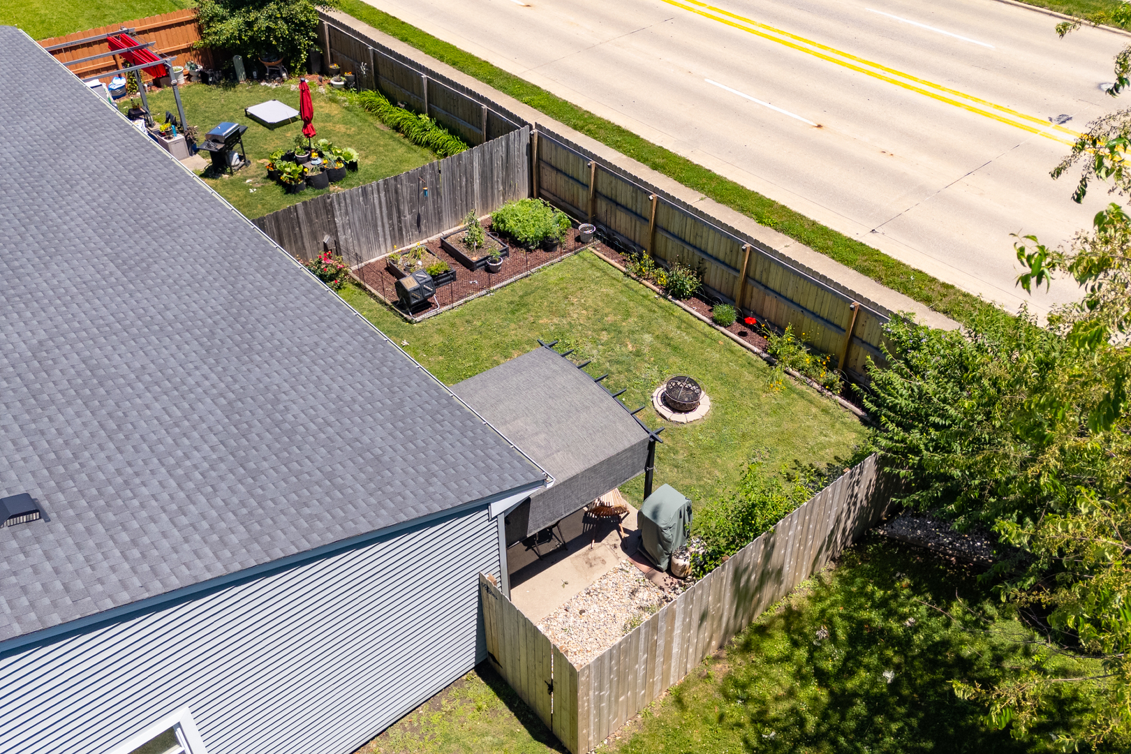 2128 Ivy Court Property Photo 39