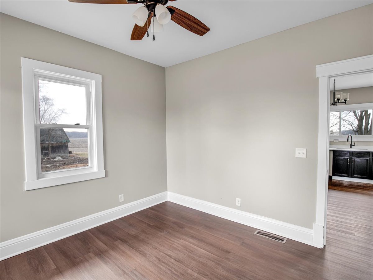 18763 Grade School Road Property Photo 21