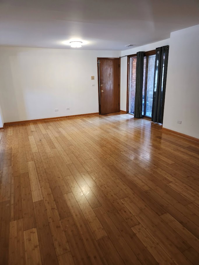 5819 W Higgins Avenue 1d Property Photo 2