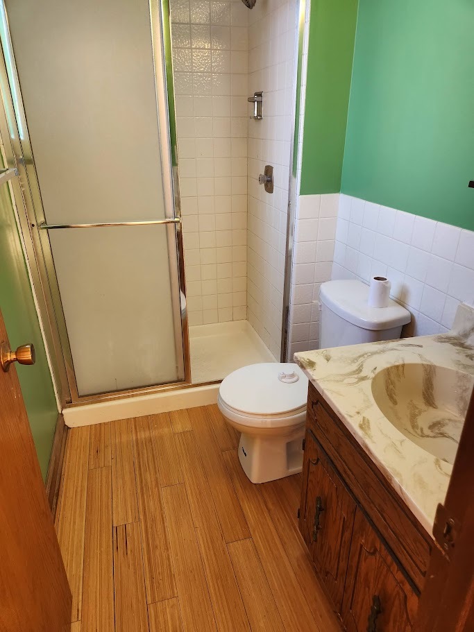 5819 W Higgins Avenue 1d Property Photo 17