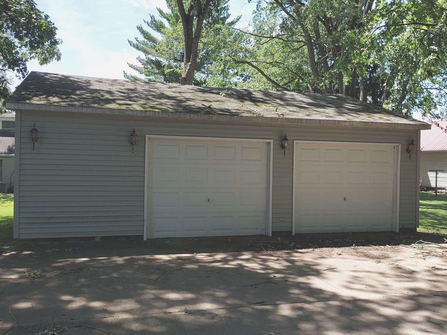 226 N Illinois Street Property Photo 2