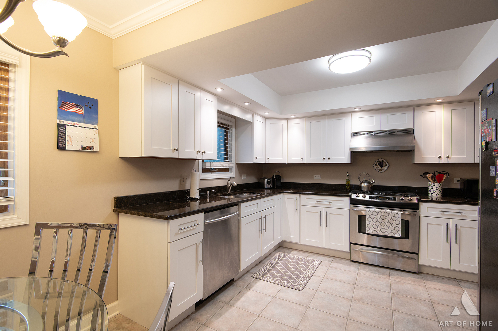 9839 Natoma Avenue 5 Property Photo 7