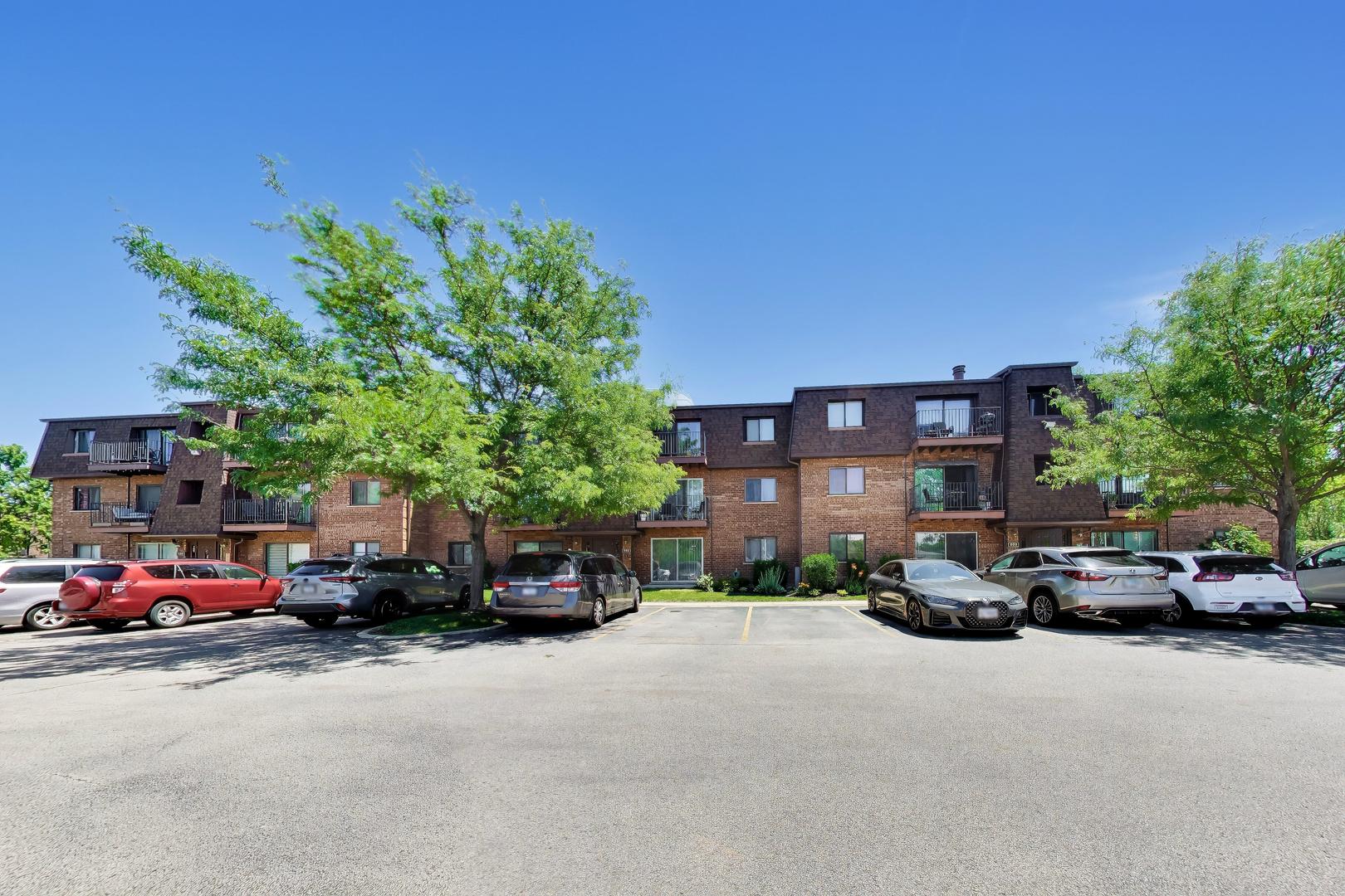 600 Cobblestone Circle F Property Photo 22