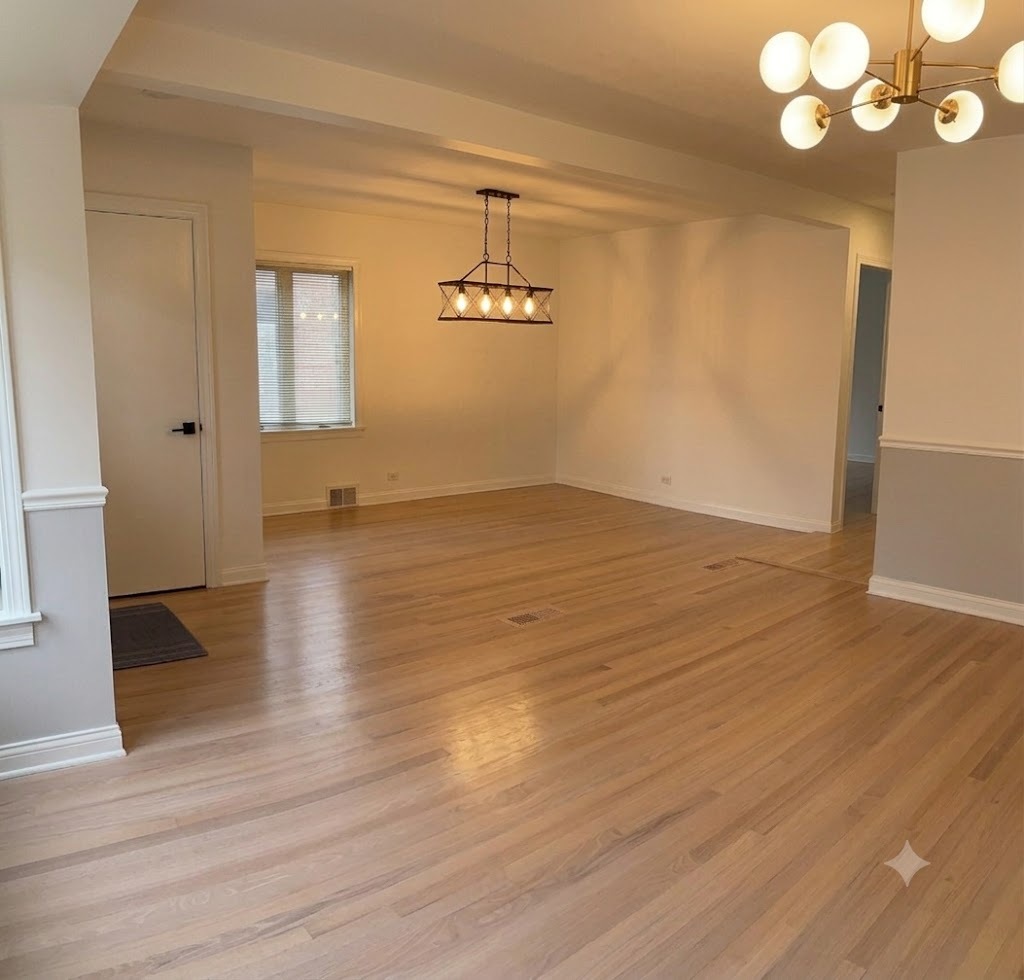 6737 S Kenneth Avenue Property Photo 5
