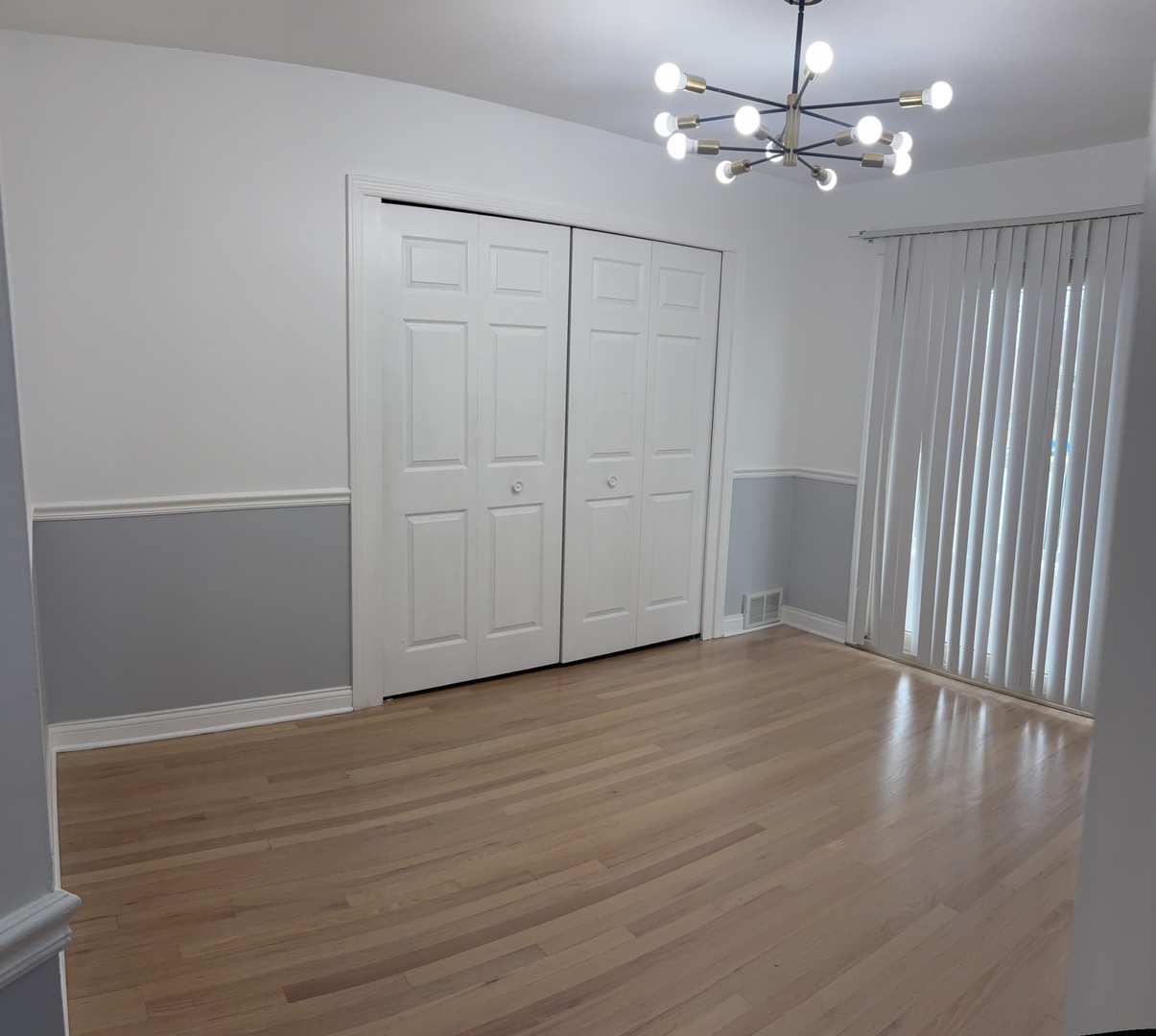 6737 S Kenneth Avenue Property Photo 11