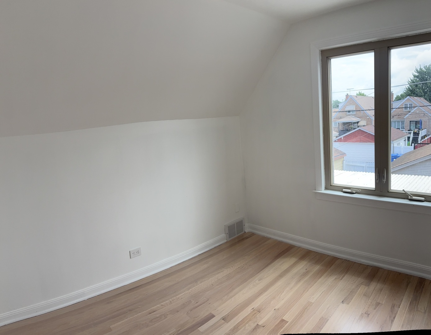 6737 S Kenneth Avenue Property Photo 14