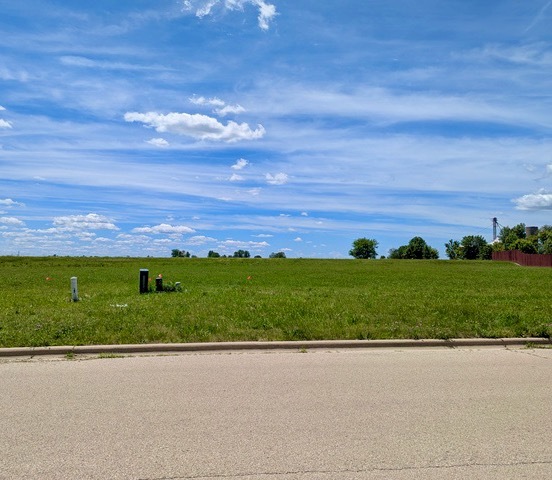 544 Ashton Avenue Property Photo 3