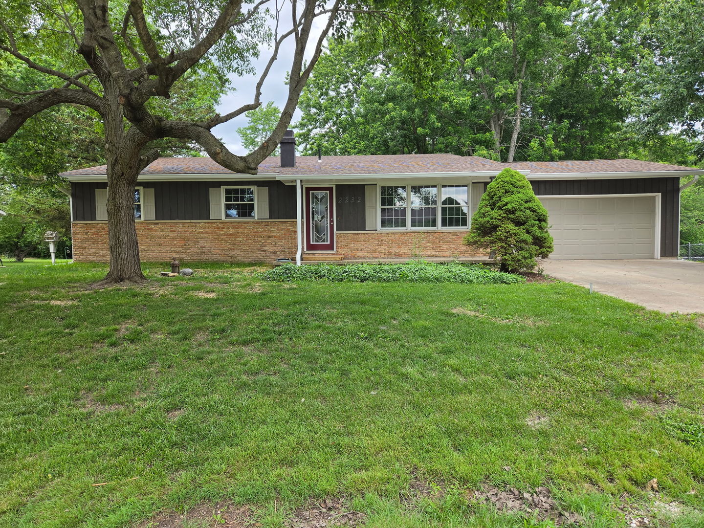 2232 Heather Hills Drive Property Photo 1