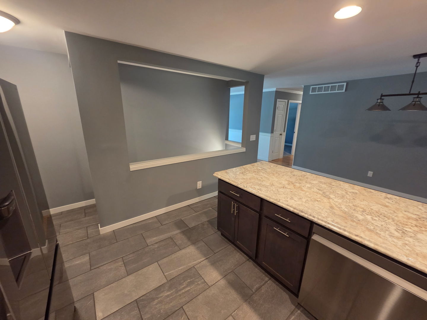2232 Heather Hills Drive Property Photo 8