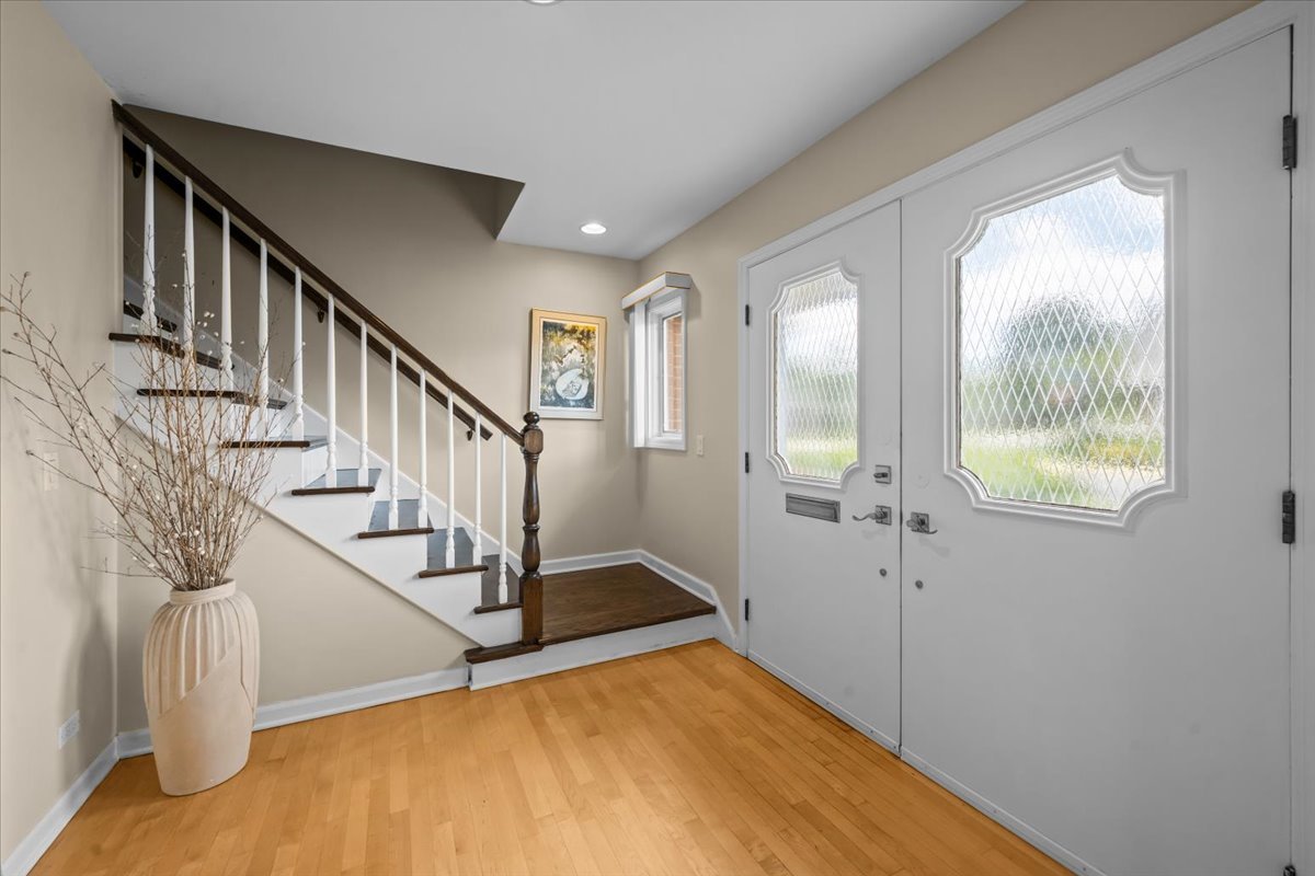 713 Orleans Drive Property Photo 4