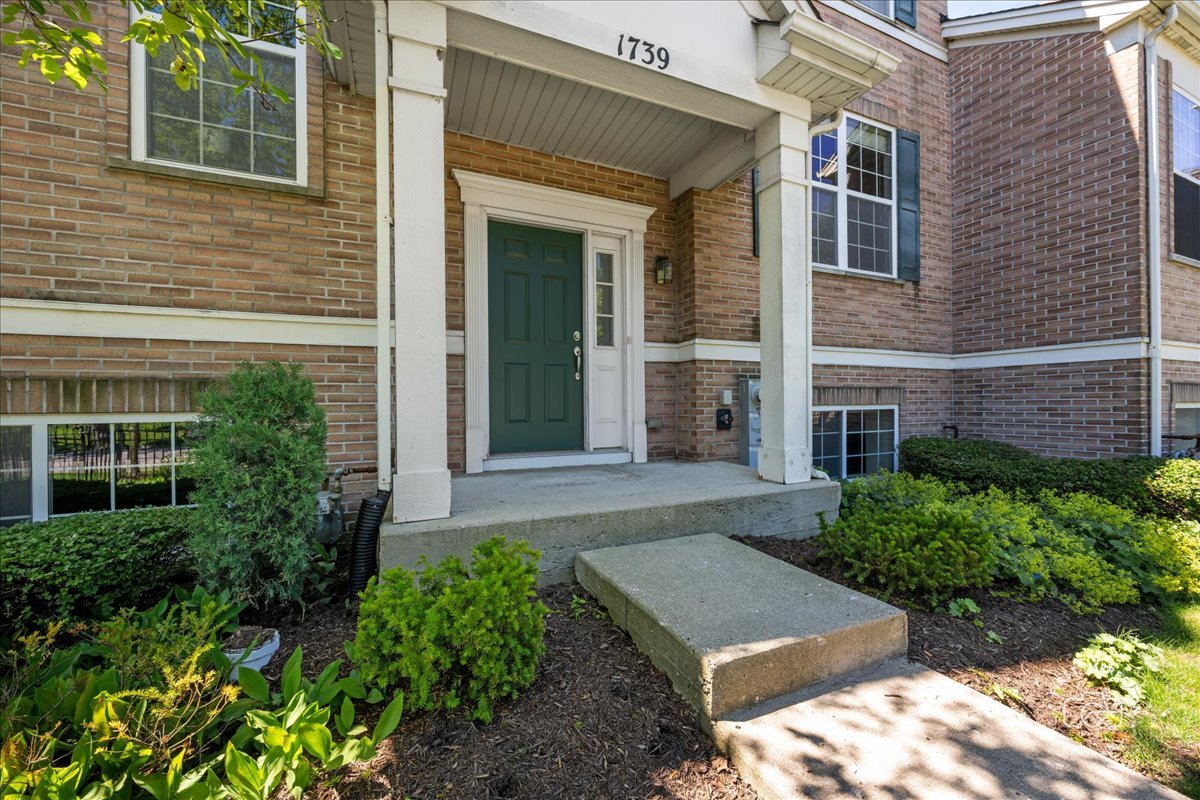 1739 Maple Avenue Property Photo 2