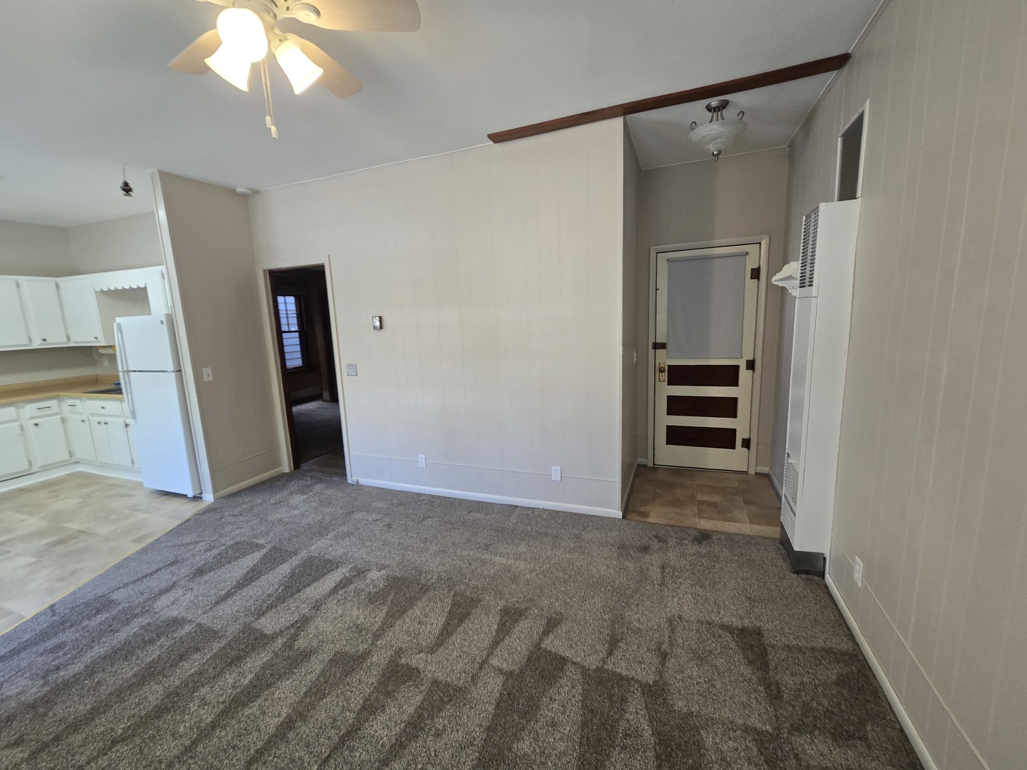 208 S Main Street 2f Property Photo 2