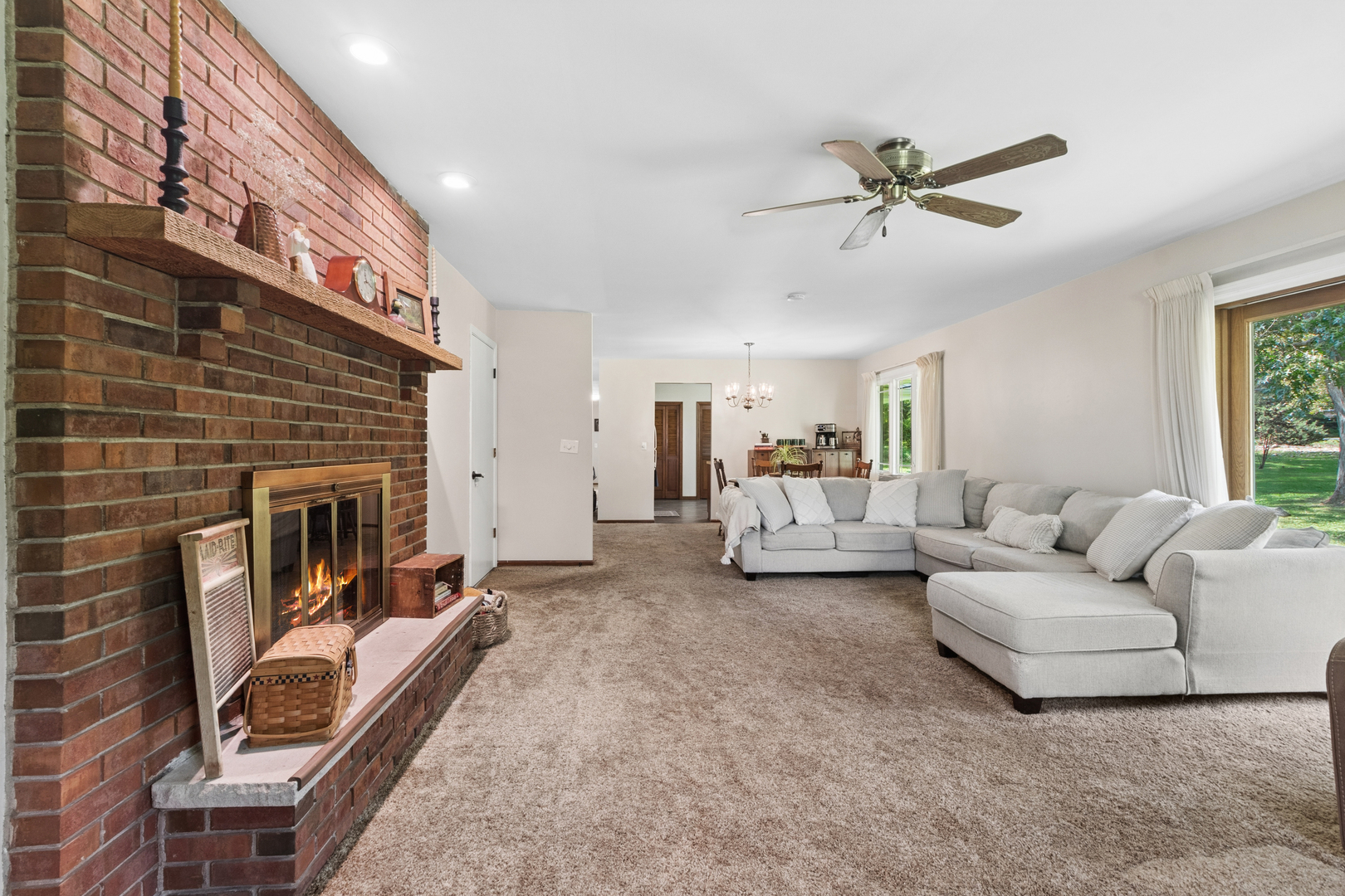 19152 S Richard Avenue Property Photo 7