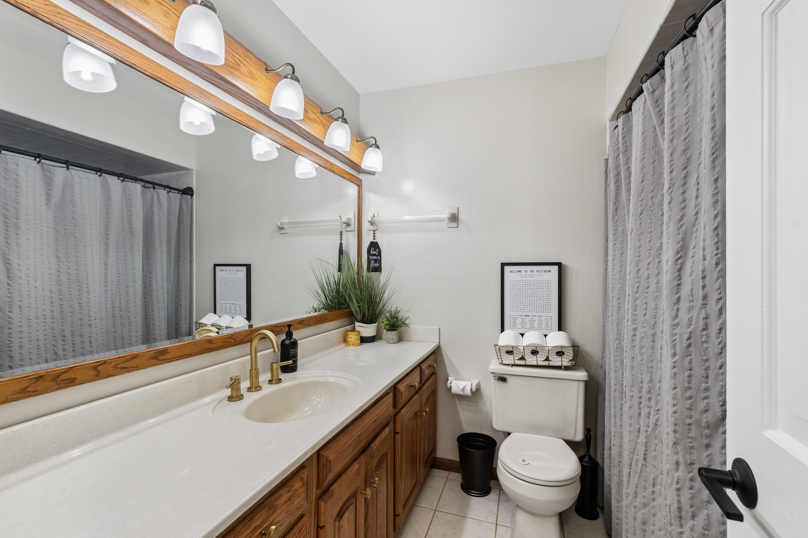 19152 S Richard Avenue Property Photo 14