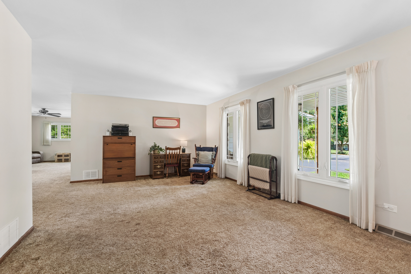 19152 S Richard Avenue Property Photo 15