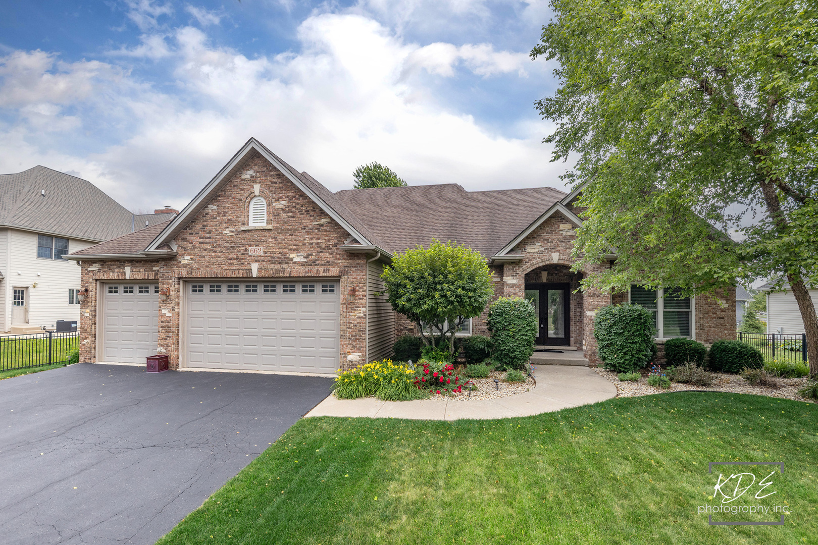 662 Omaha Drive Property Photo 1