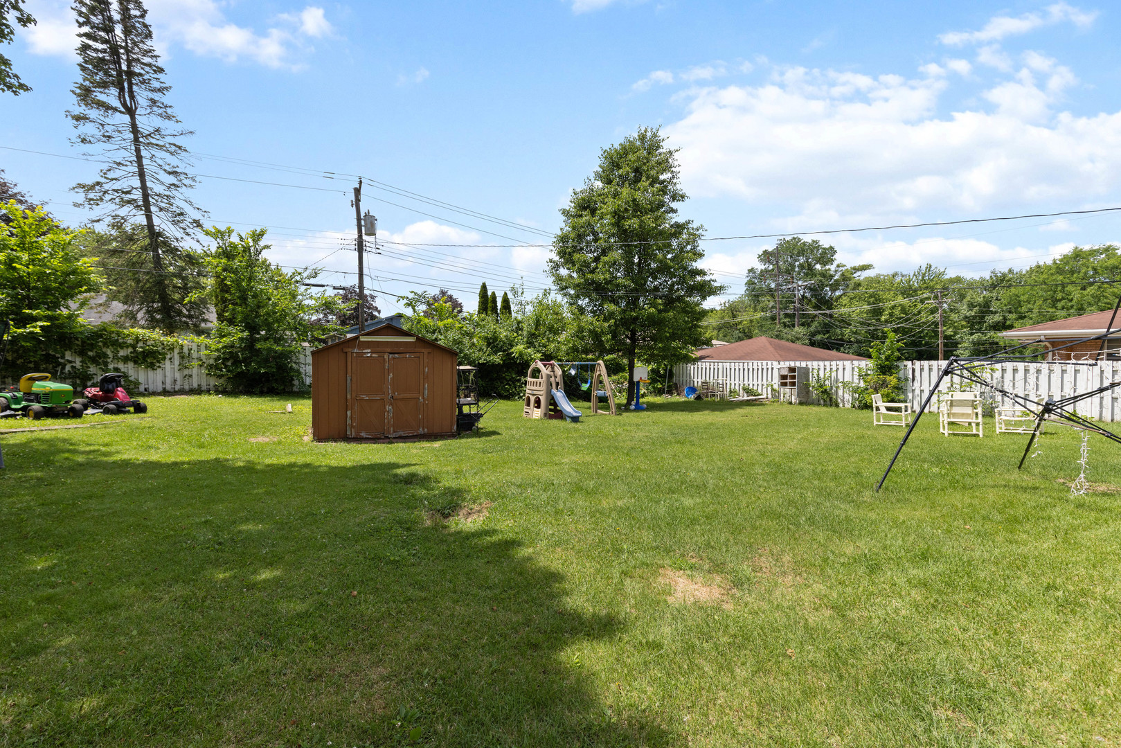 320 Dawn Avenue Property Photo 21