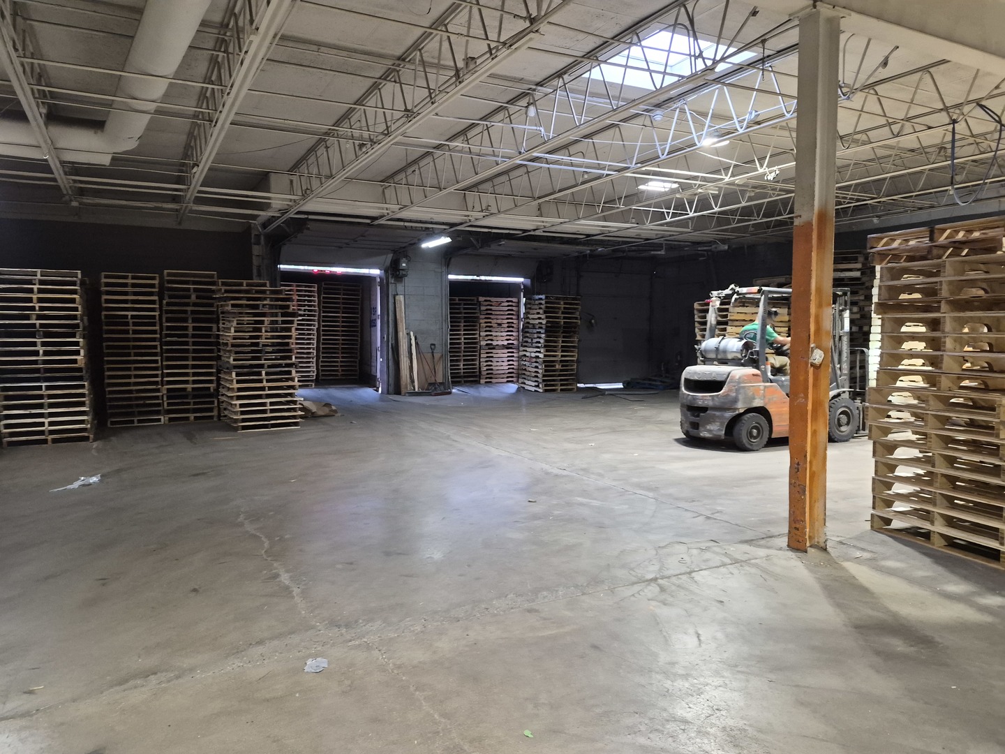 720 New Haven Avenue Property Photo 2