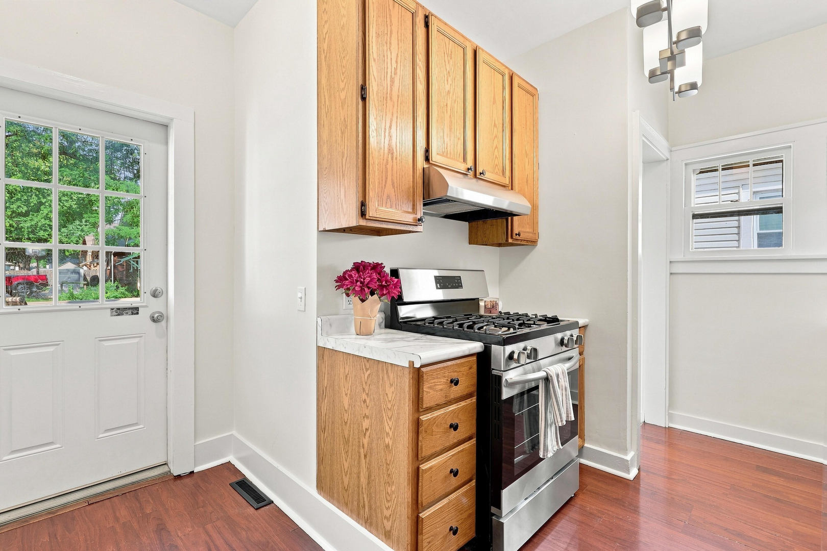 2315 4th Street Property Photo 5