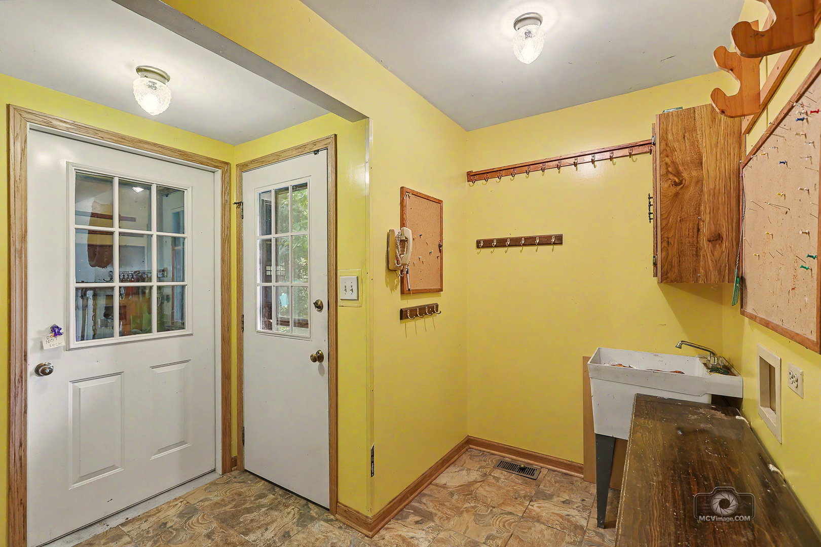 16624 S Parker Road Property Photo 11