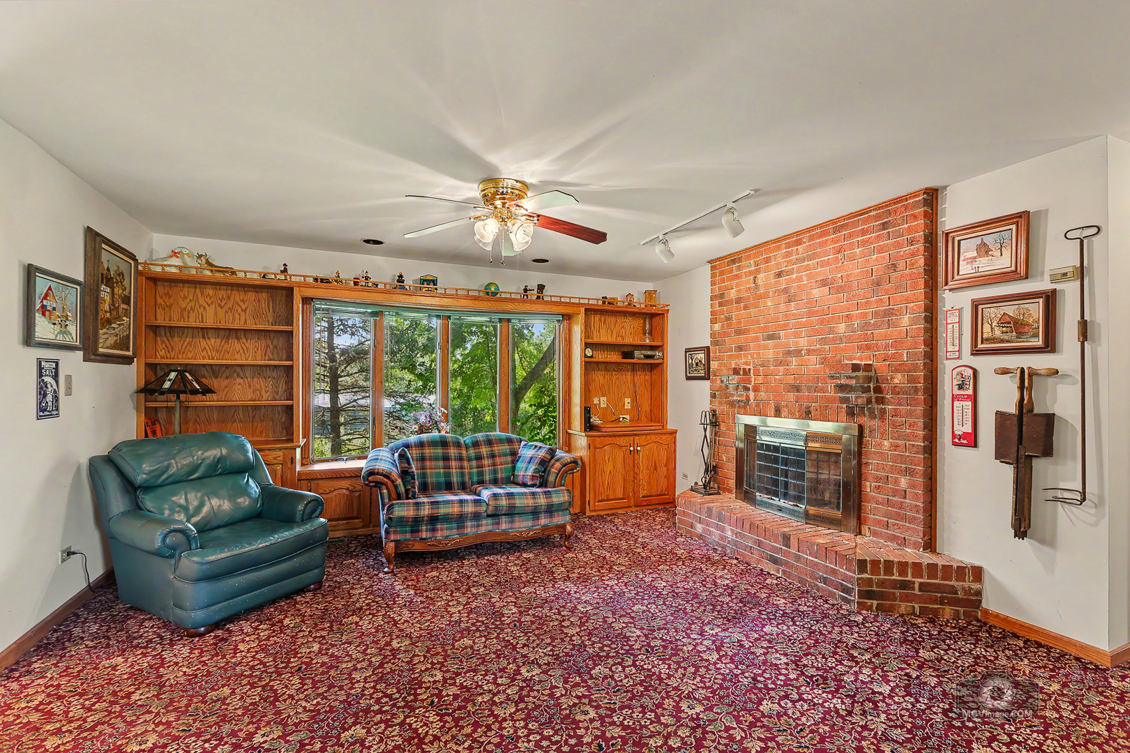 16624 S Parker Road Property Photo 16