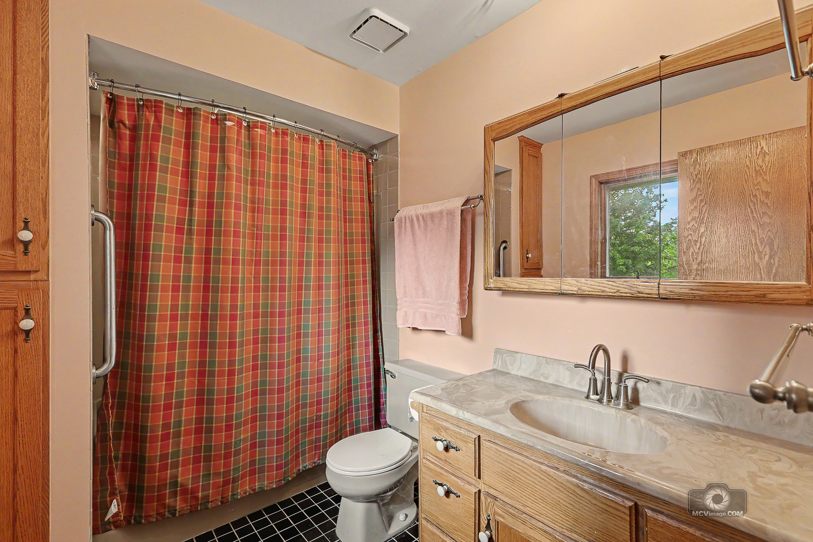 16624 S Parker Road Property Photo 27