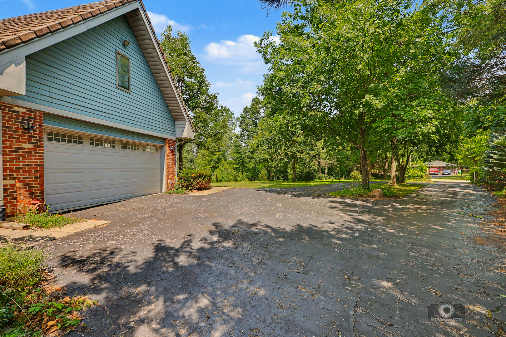 16624 S Parker Road Property Photo 38