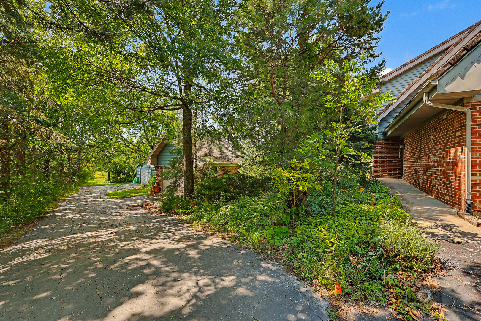 16624 S Parker Road Property Photo 40