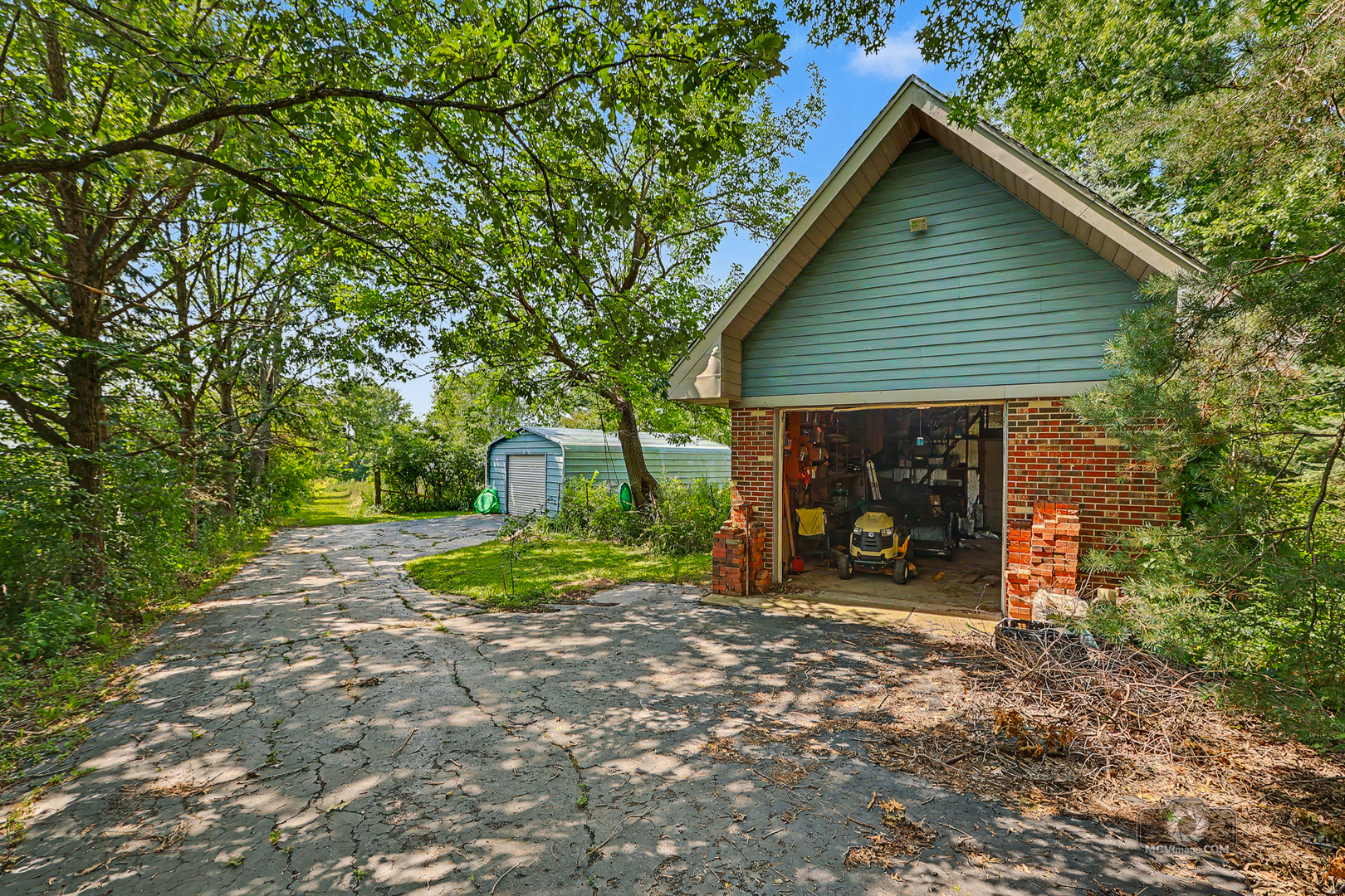 16624 S Parker Road Property Photo 47