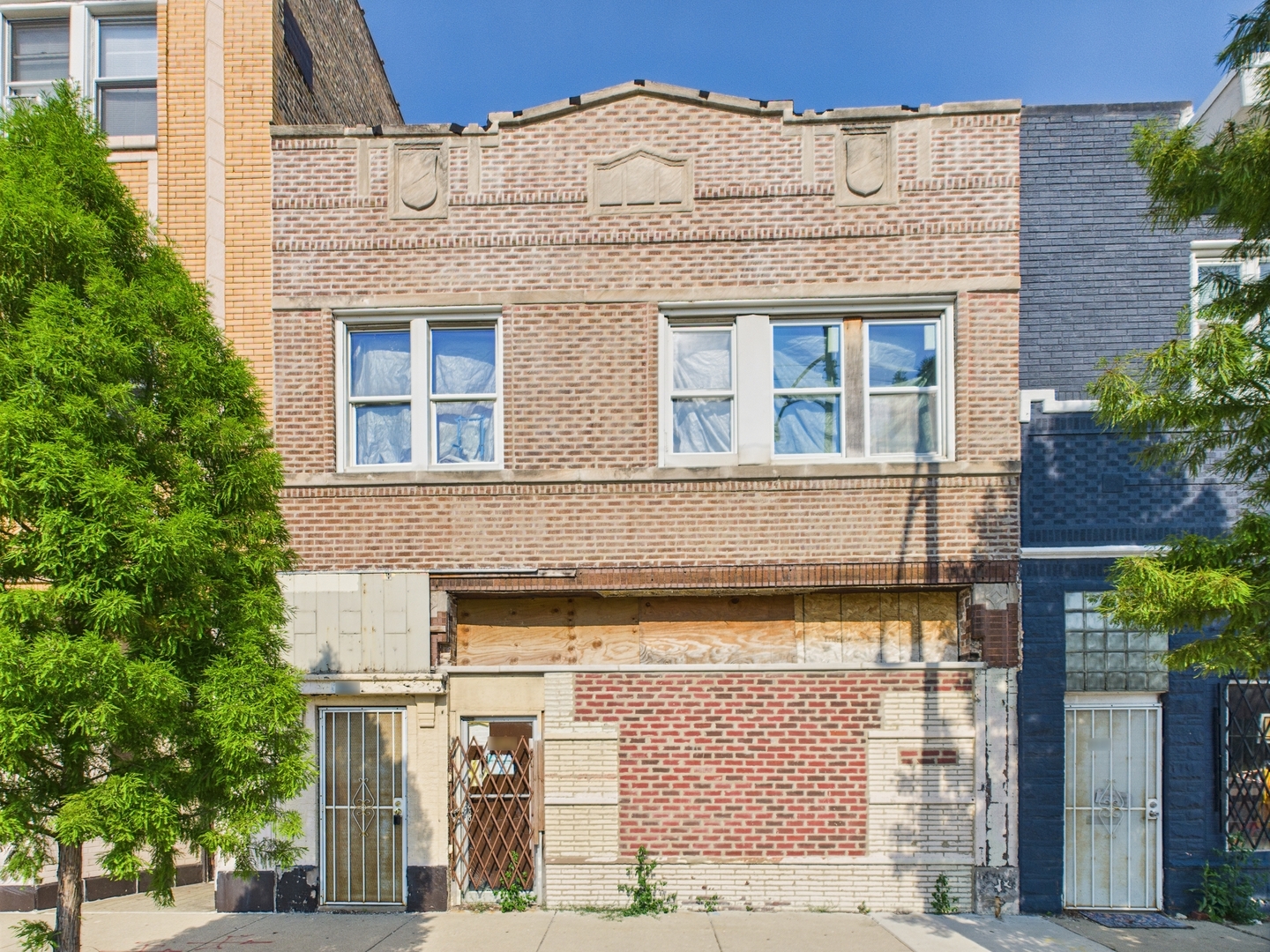 8551 S Ashland Avenue Property Photo 1