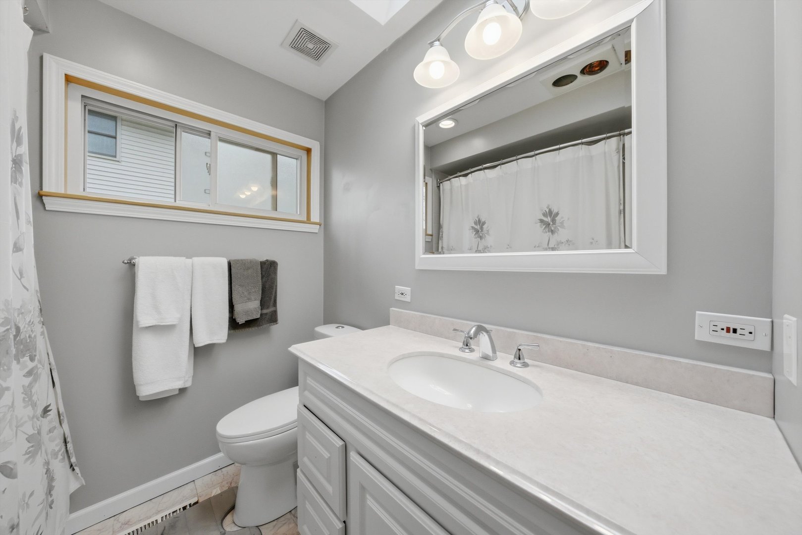 243 Tampa Street Property Photo 8