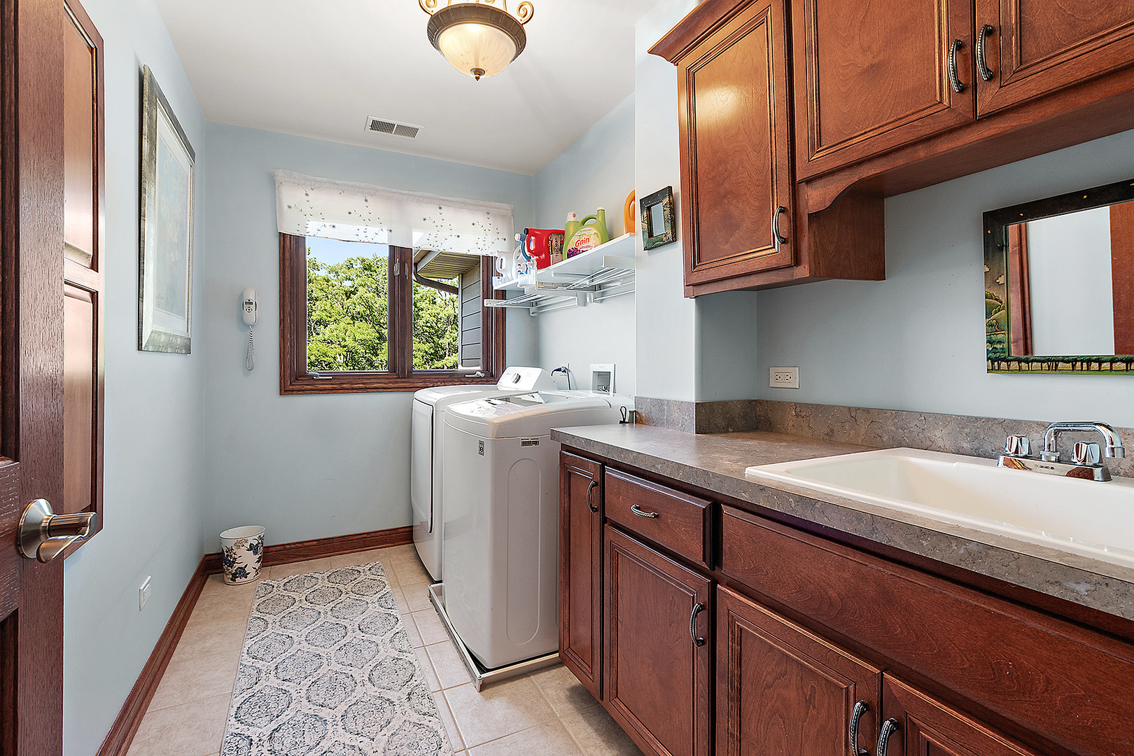 19257 Beaver Creek Lane Property Photo 34