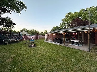 425 N Summers Street Property Photo 2