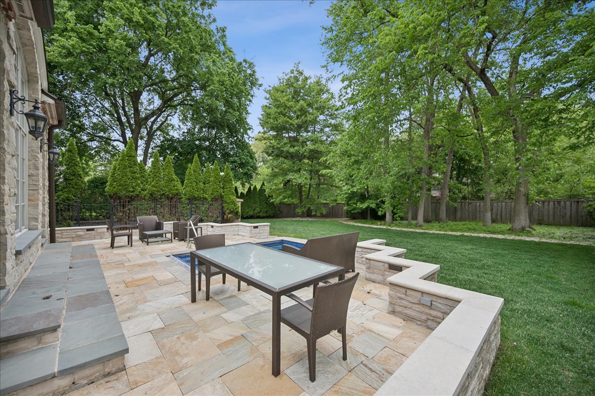 725 Valley Road Property Photo 46