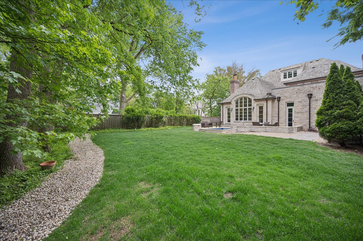 725 Valley Road Property Photo 47