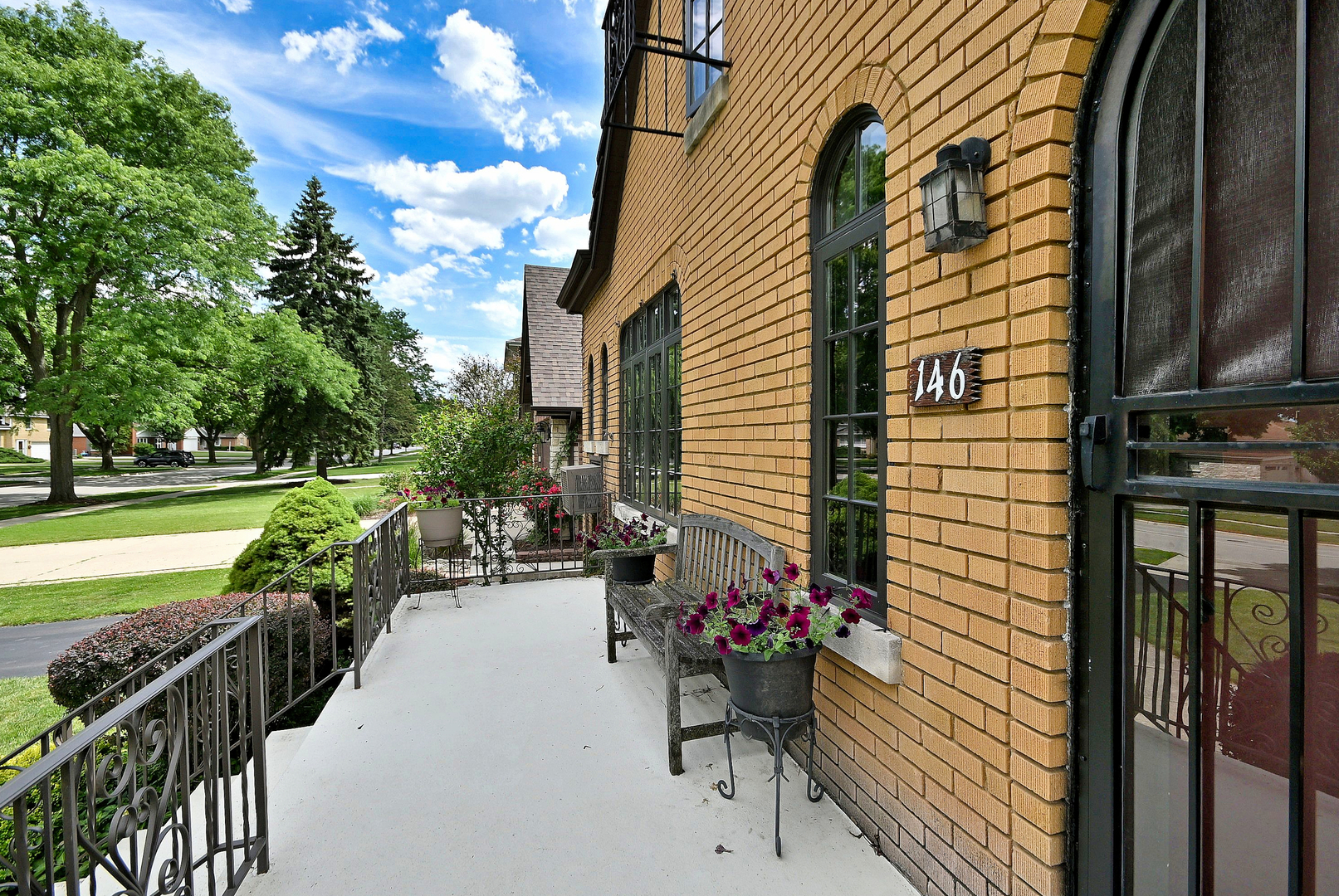146 S Poplar Avenue Property Photo 4
