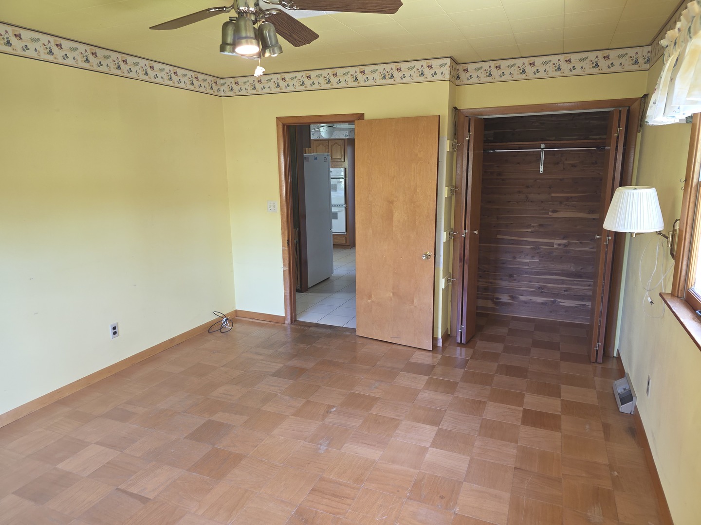 26418 N Willow Avenue Property Photo 13