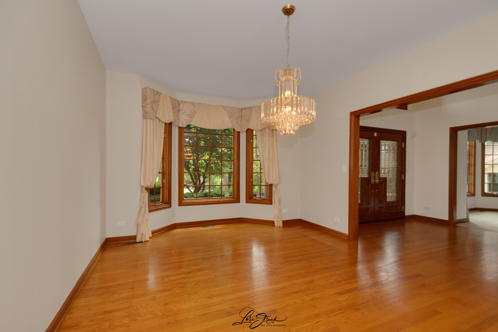 542 W Rosiland Drive Property Photo 10