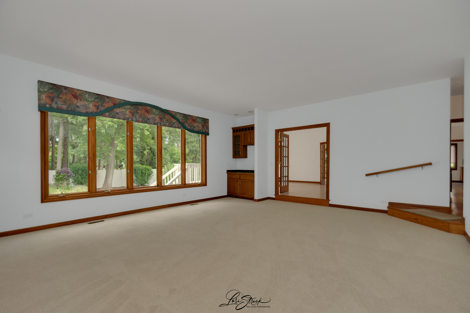 542 W Rosiland Drive Property Photo 13