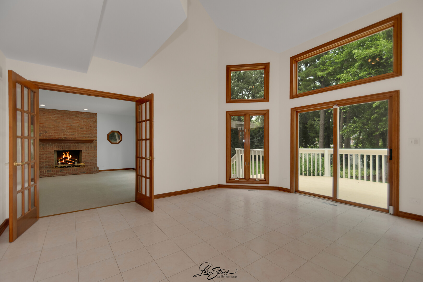 542 W Rosiland Drive Property Photo 17