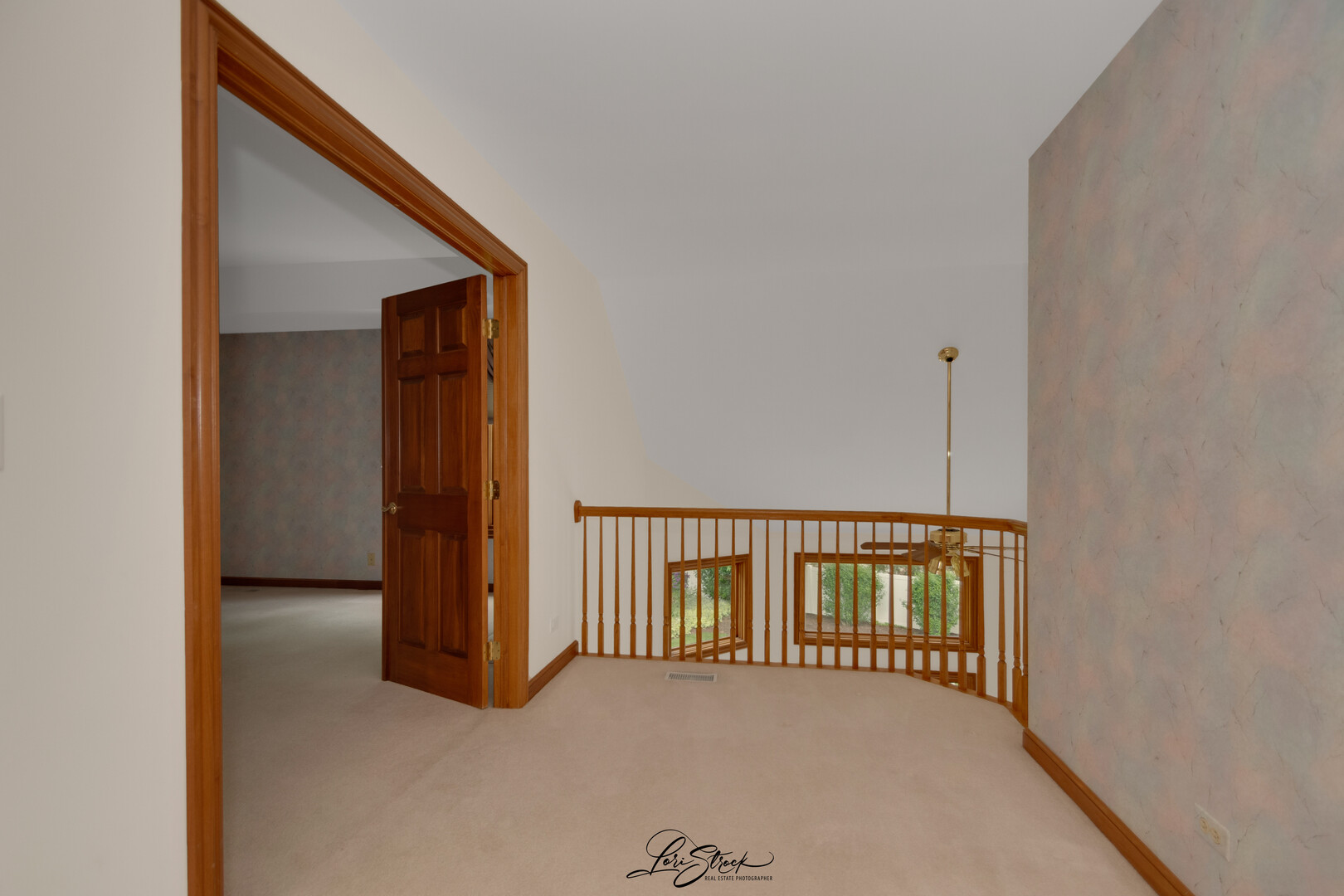 542 W Rosiland Drive Property Photo 37