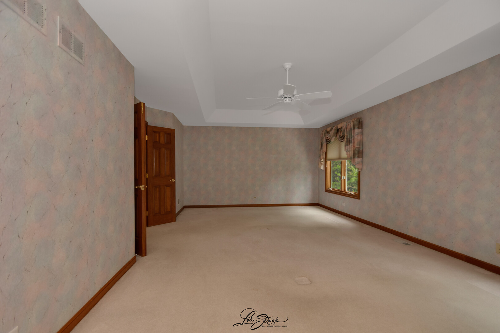 542 W Rosiland Drive Property Photo 38