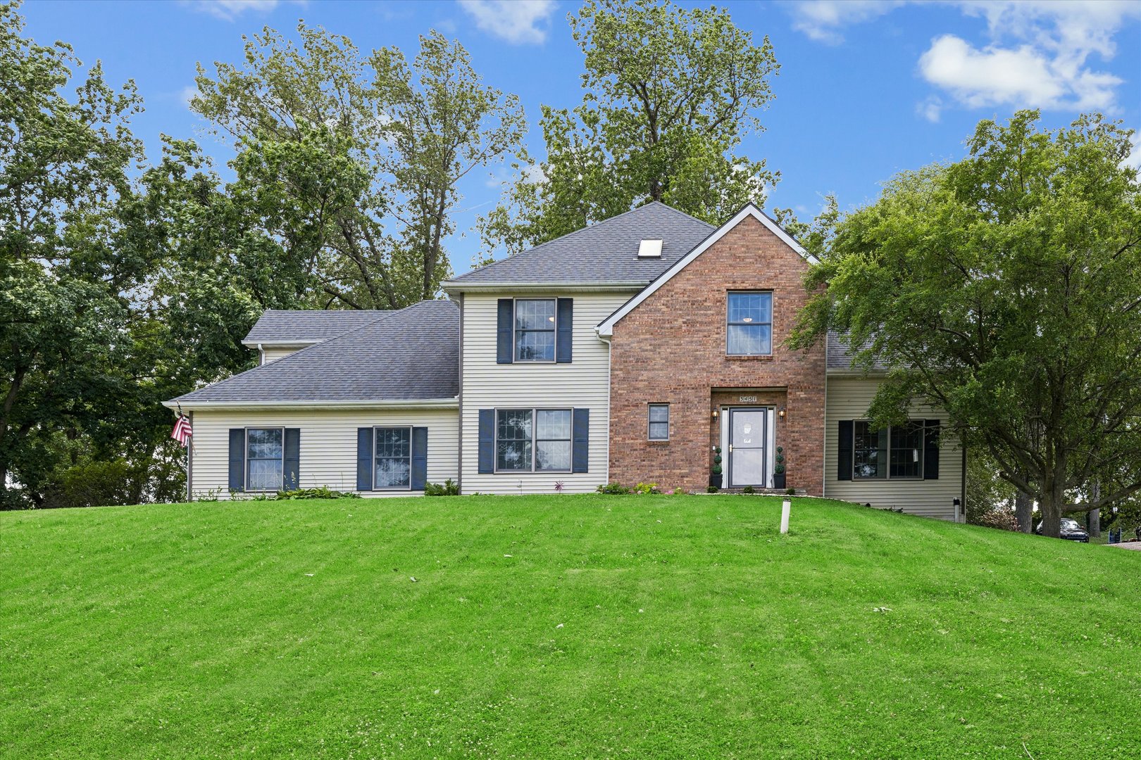3451 Valley Oaks Drive Property Photo 1