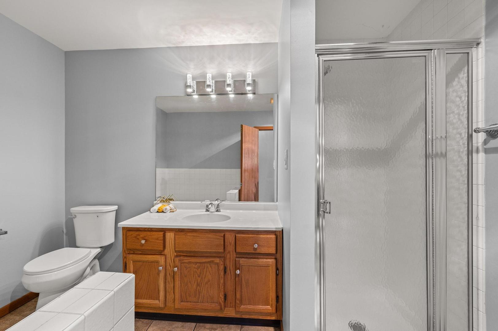 272 Park Ridge Lane A Property Photo 17