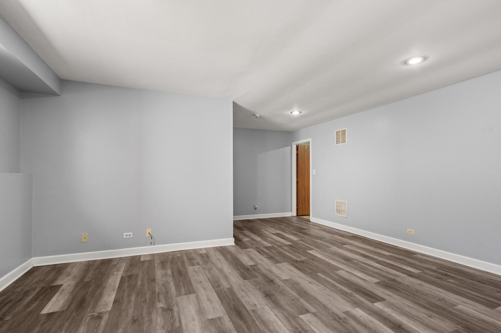 272 Park Ridge Lane A Property Photo 23